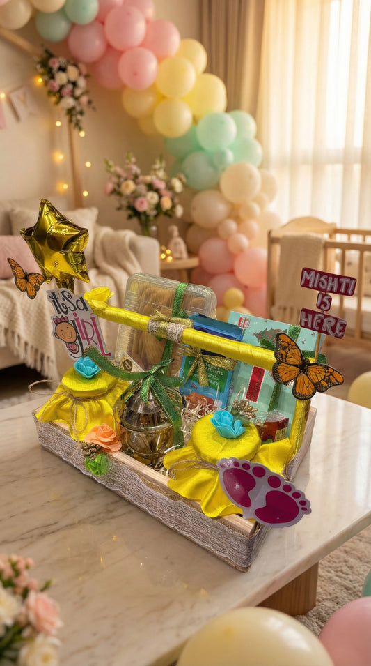 Baby announcement hamper 1